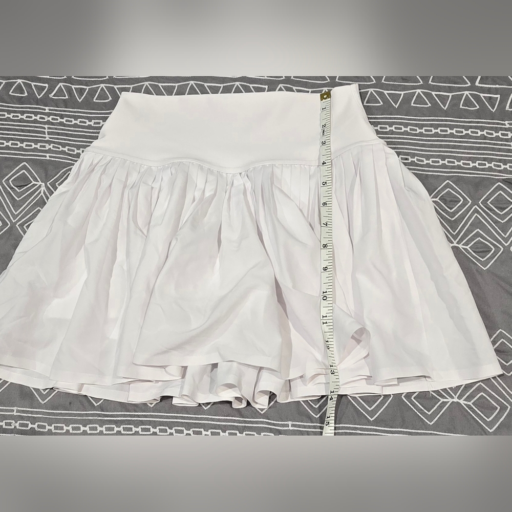 SOLD!!!! Alo Yoga Grand Slam Tennis Skirt Size Small - Picture 3 of 7